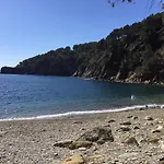 Far Bay