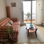 Acogedor apartamento con terraza en Blanes