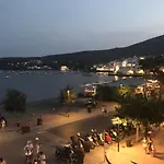 ROQUES - Casa en primera línea de mar en CADAQUÉS