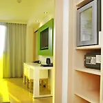 Doubletree By Hilton Girona