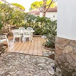 CARBONERAS 53 Apartamento con terraza jardín y vistas al mar