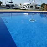 Precioso Piso Con Vista Al Canal Y Piscina En Roses Av-69