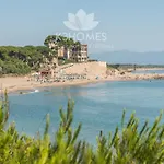 Beautiful Apartment In The Town Of L\'Escala,