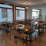 Hostal Sol I Sombra