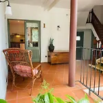 T1- Family Getaway 50M From The Beach