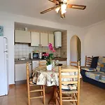 JARDINS 1 BJS 6- Apartamento con piscina y parking en Roses