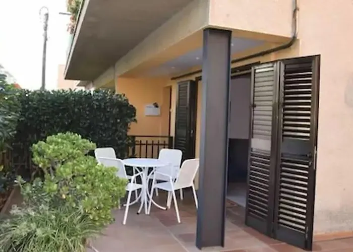 Apartamentos Escoles