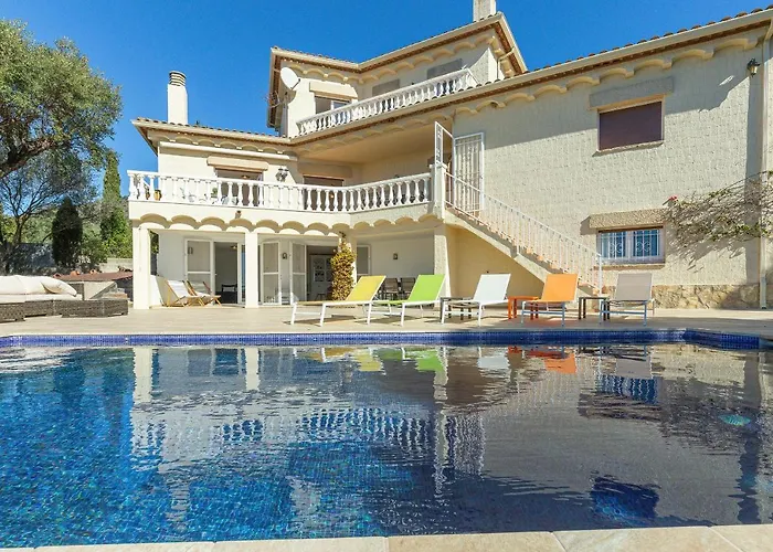 V013 - Villa Mas Isaac - Palau Saverdera