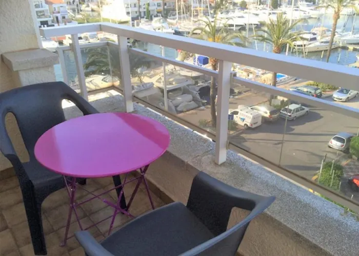 Estudio Vistas Marina Y Mar Ref 295
