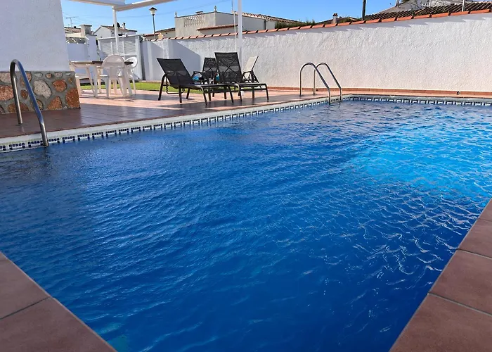 Villa Om, Piscina Privada, Aire Acondicionado Free