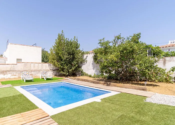 Mbii- Paradise Emporda With Heated Little Swiming-Pool-Very Quite Place