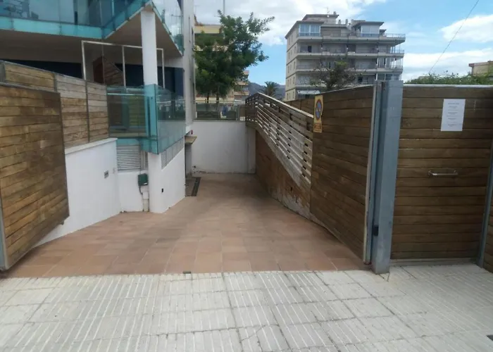 Appartement Residence A Roses - Port Trebol Avec Piscine Et Parking Prive