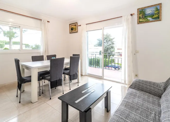 LA FARELLA LA COMA 60 apartamento bien ubicado con balcón