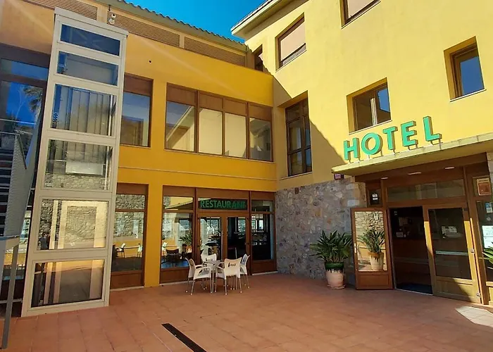 Hotel Font Del Pla