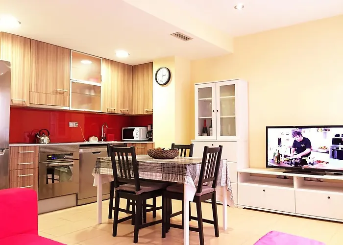 Lloret Beach Apartments