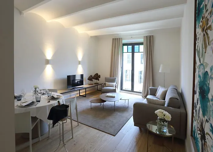 Apartaments Placa Del VI