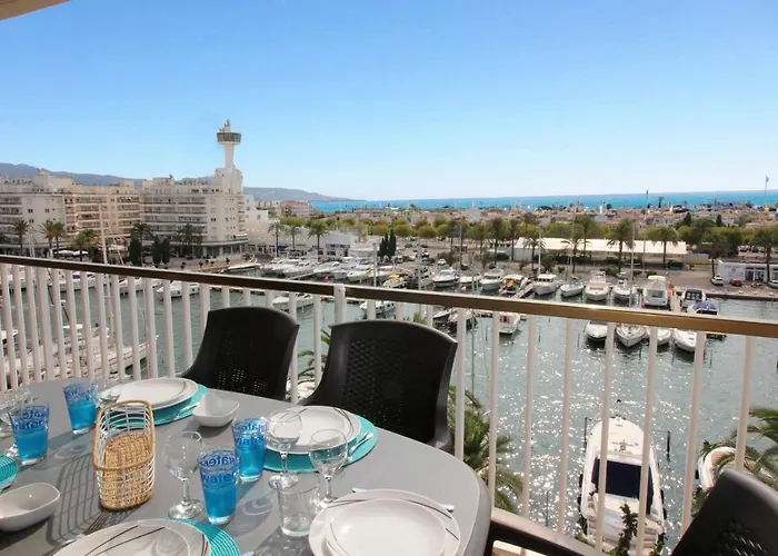 Apart-Rent Penthouse Port Grec 0160