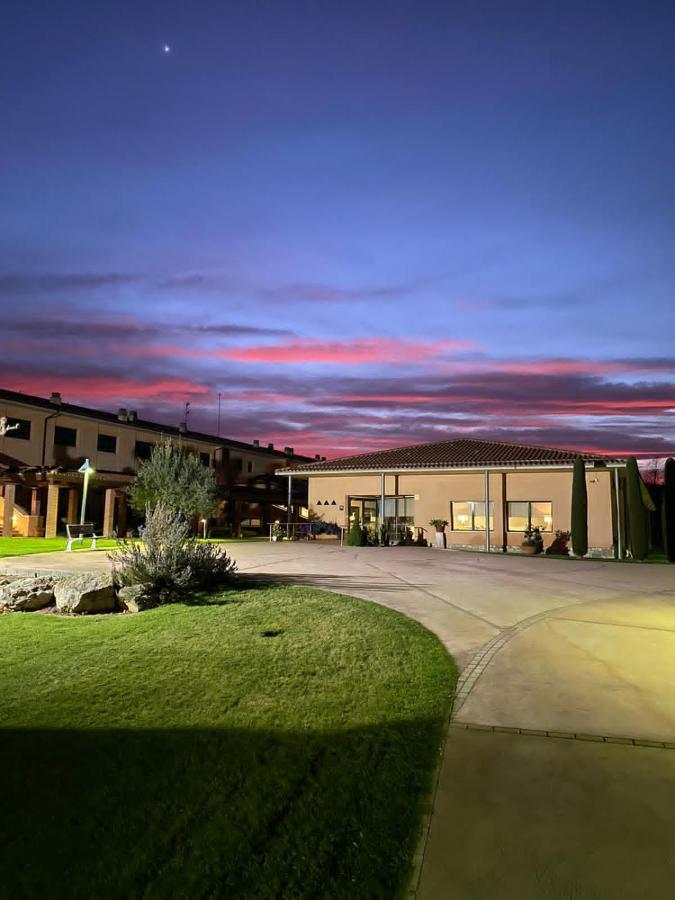 Casa Santa Elena Hotel *