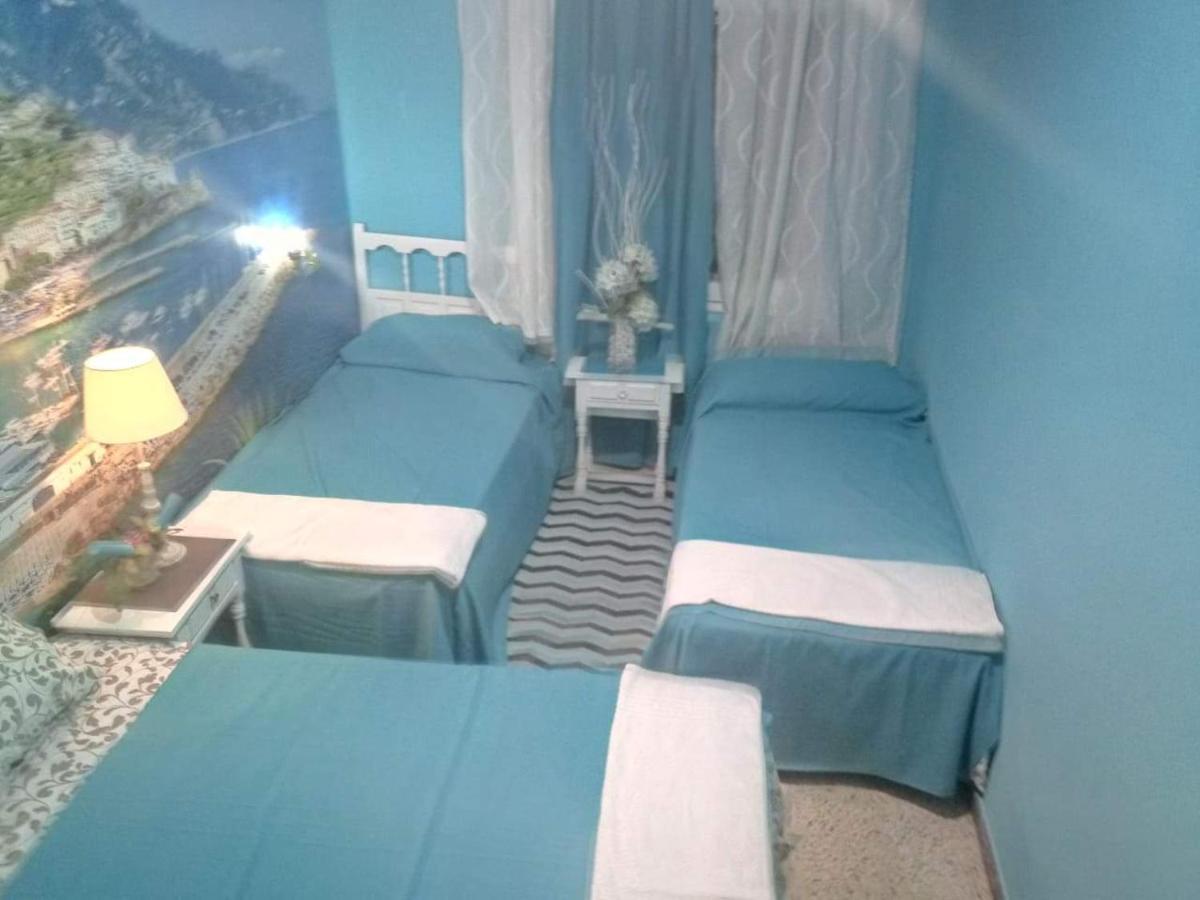 Can Pau Guesthouse Pensión Llançà