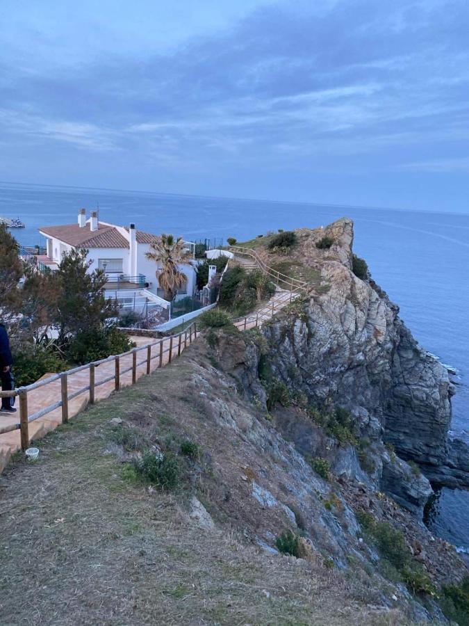 Pensión Can Pau Guesthouse Llançà