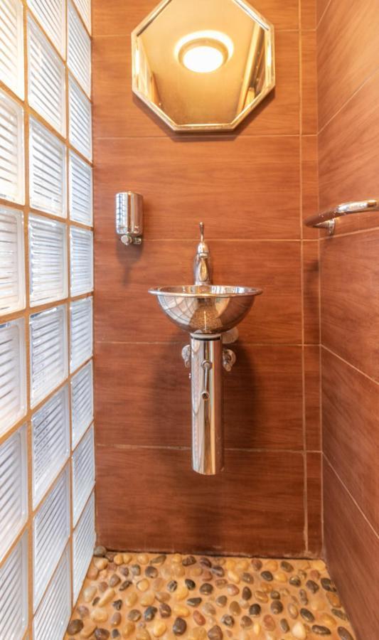 Goldhome - Currican - Casa Con Amarre, Terraza, Barbacoa, Wifi Сasa de vacaciones Ampuriabrava