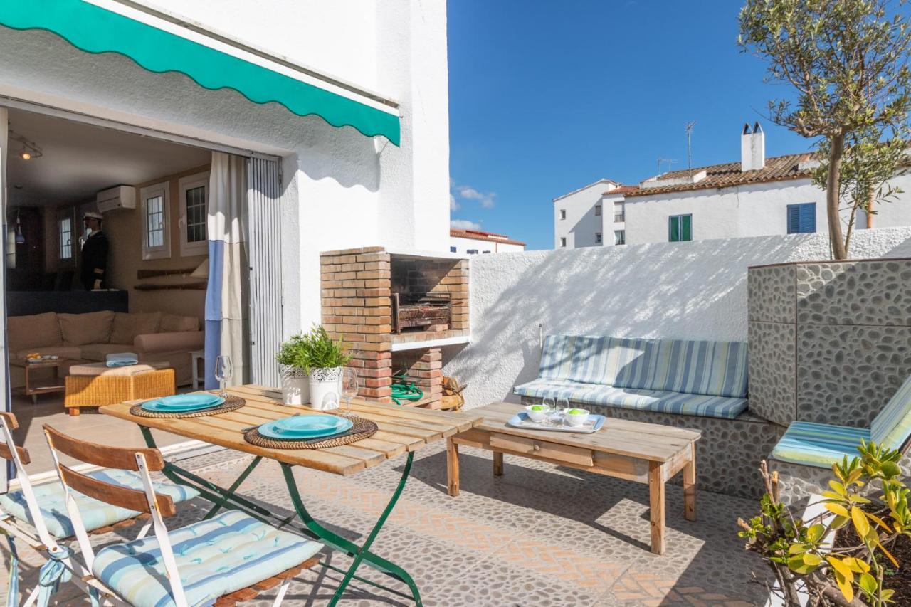 Goldhome - Currican - Casa Con Amarre, Terraza, Barbacoa, Wifi