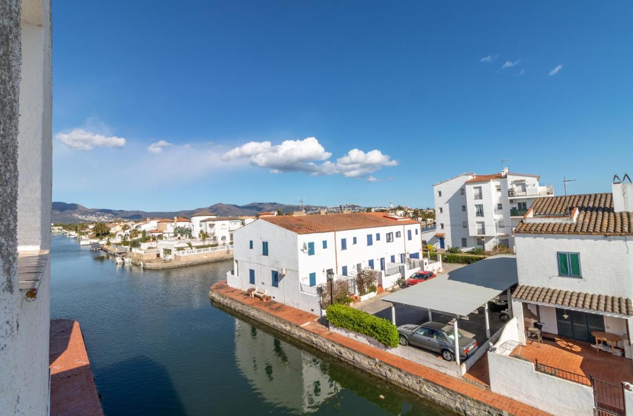 Goldhome - Currican - Casa Con Amarre, Terraza, Barbacoa, Wifi Сasa de vacaciones *