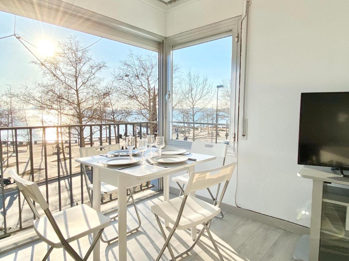 Estudio Frente Al Mar En Apartamento Rosas