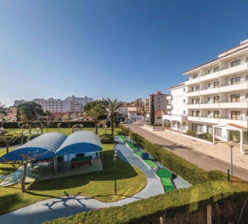 Apartamento 100m De La Playa Apartment