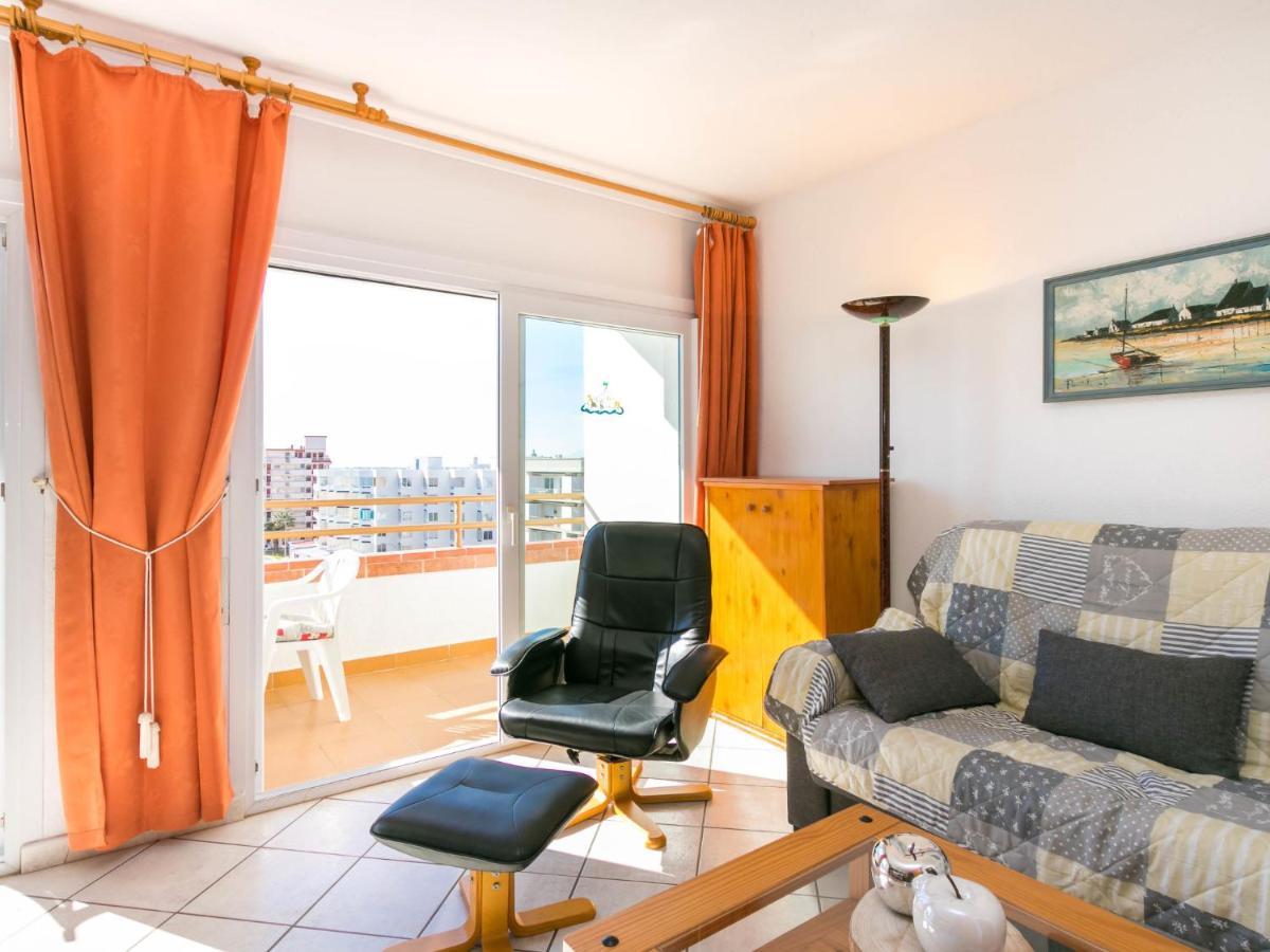 Apartment Studio Holiday Center-5 By Interhome *