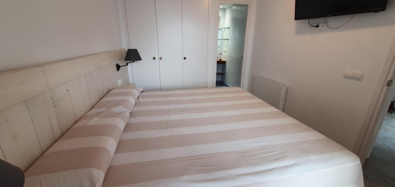 Apartment En Primera Linea De Mar - Sant Antoni De *