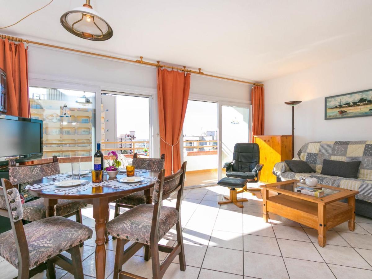 Studio Holiday Center-5 By Interhome Apartment *