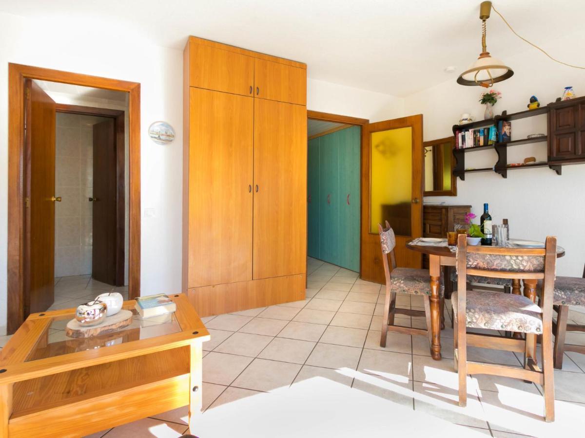 Studio Holiday Center-5 By Interhome