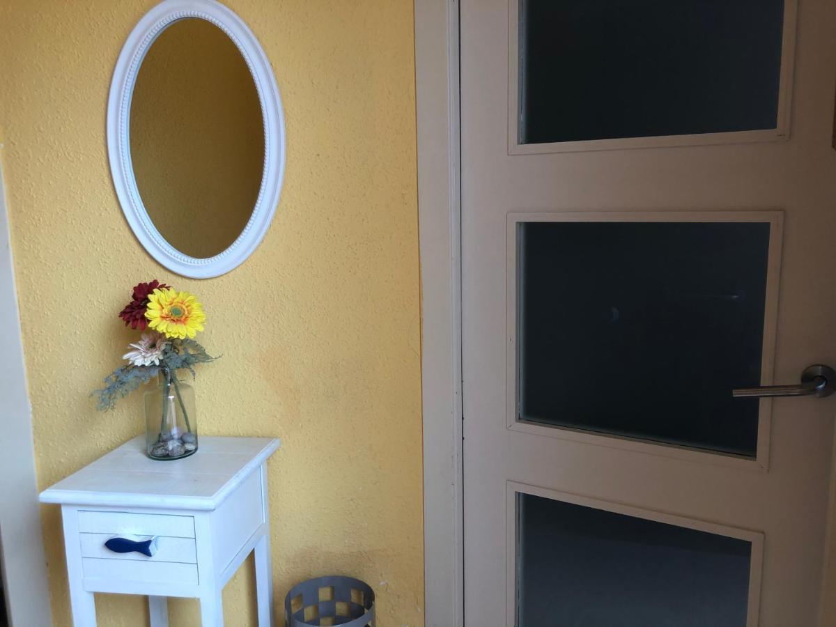Acogedor Apartamento Con Terraza En Apartamento Blanes
