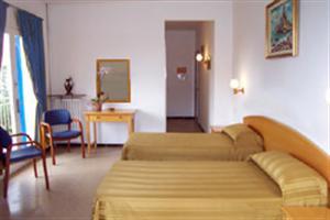 Bell Aire Hotel