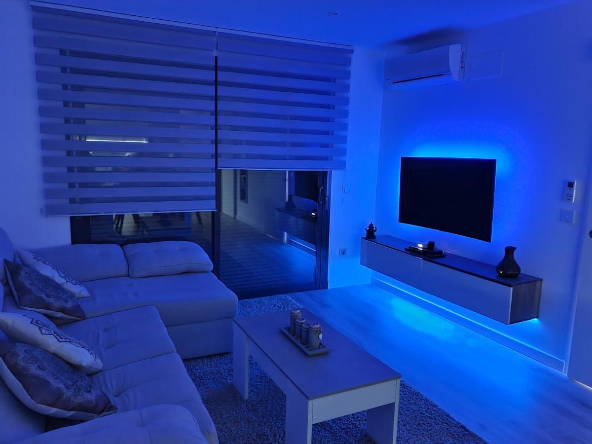Moderno Duplex Y Piscina Apartamento Rosas