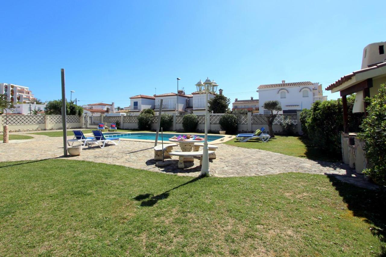 Leon Inmo Denise - 10414 Ampuriabrava
