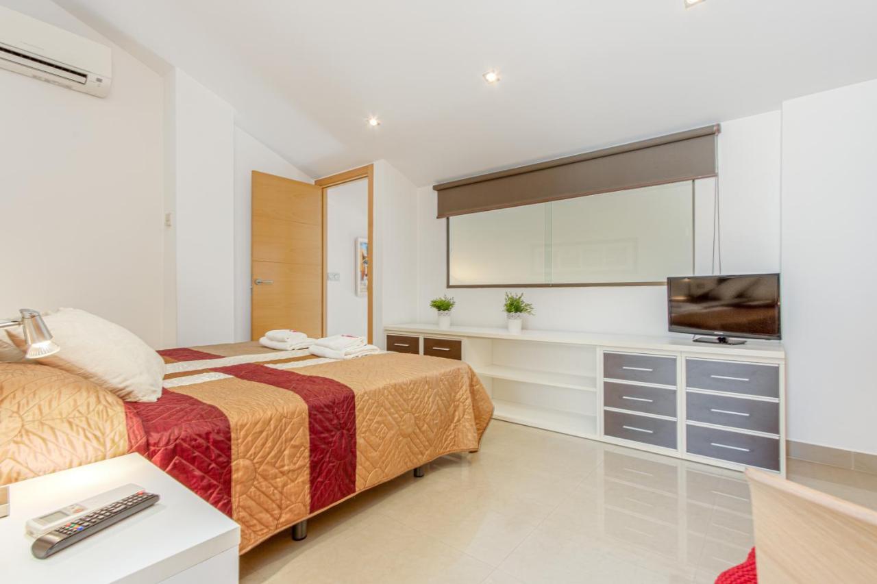 Apartment Apart-rent Penthouse Port Grec 0160 Empuriabrava