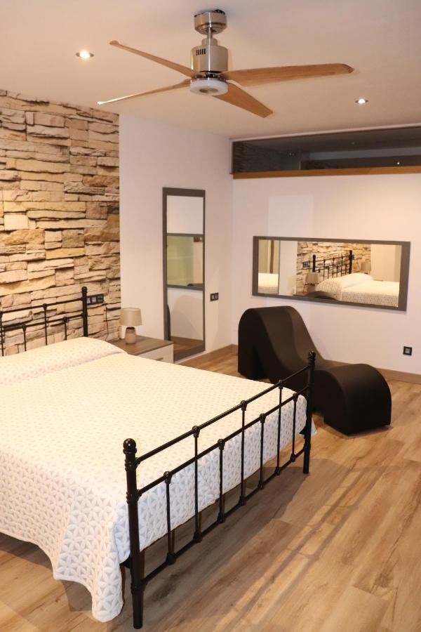 Loft Romàntic Ca L'enric Viqué-baix Empordà Apartamento *