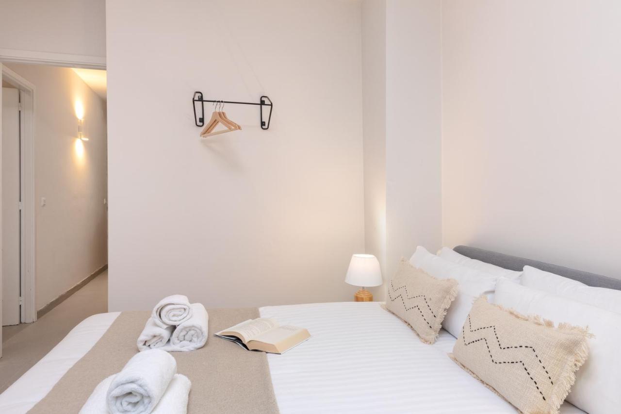 Flateli Cort Reial 10 Apartment