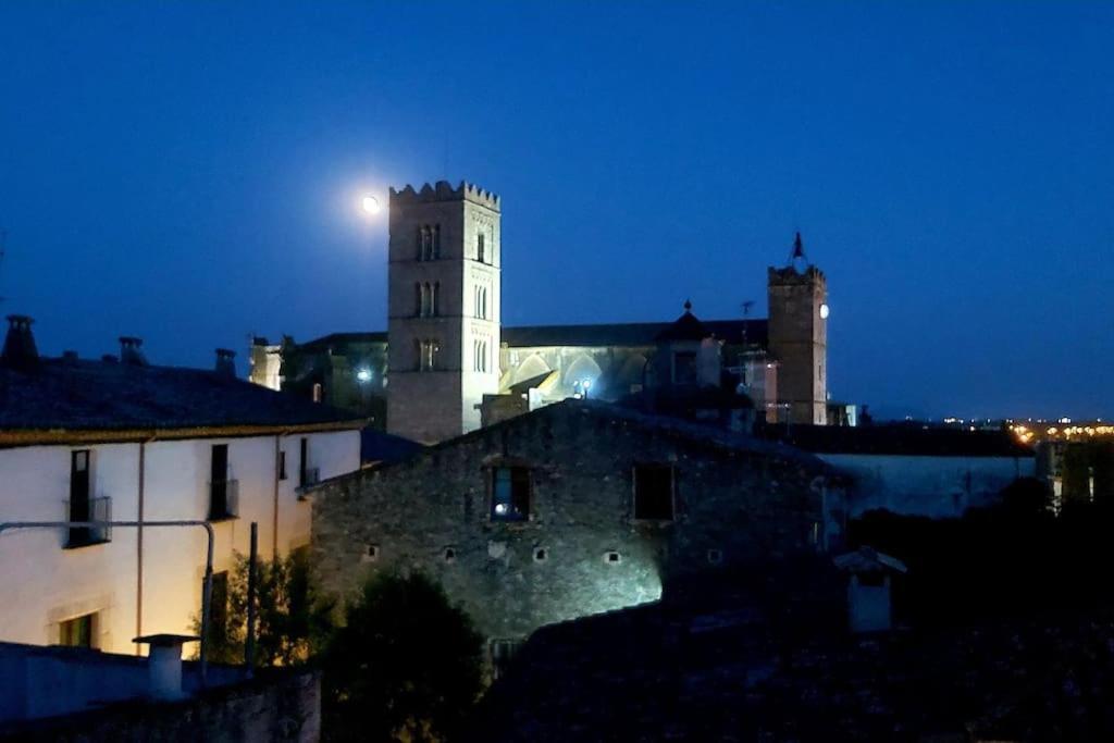The Blue House Of The Costa Brava Arlet S Corner