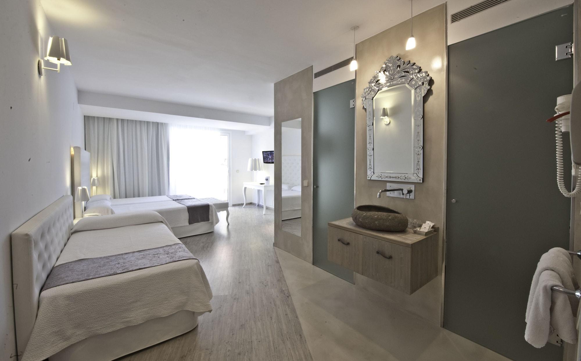 Hotel Planamar By Escampa 4*