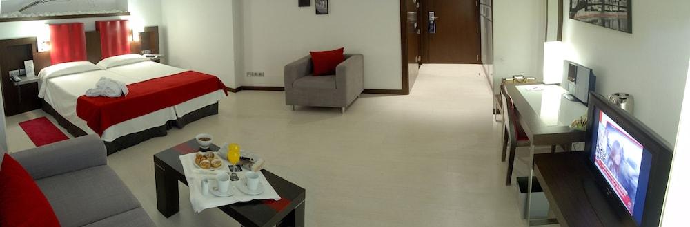 Hotel Ciutat De