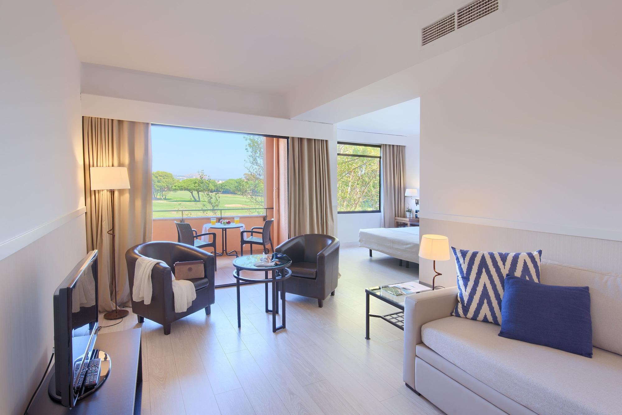 La Costa Golf & Hotel 4*