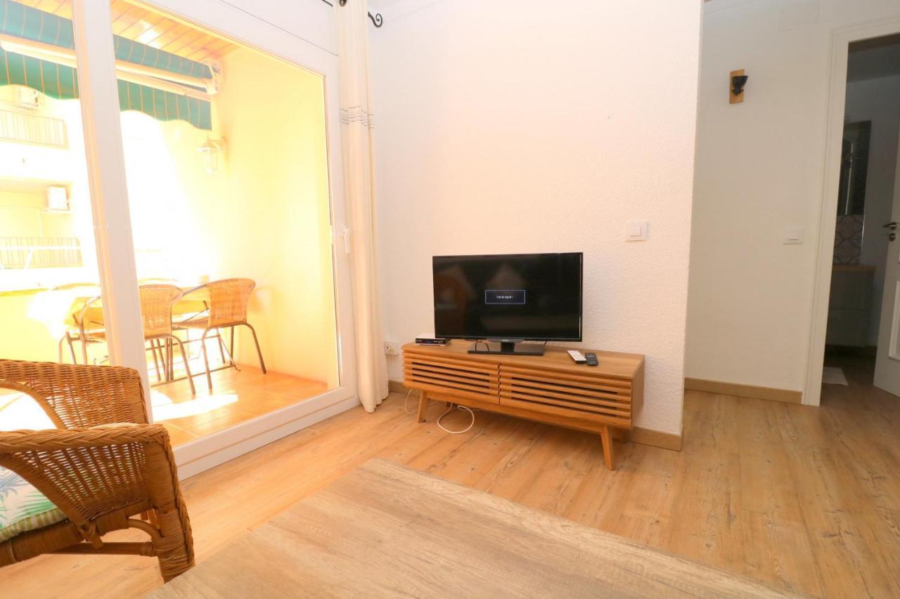 Montserrat 22 - Magnifico Piso A 200 M De La Playa Apartamento Rosas