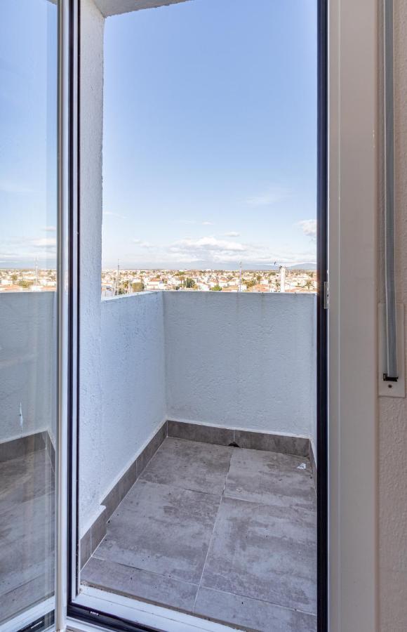 Estudio Port Grec Apartment