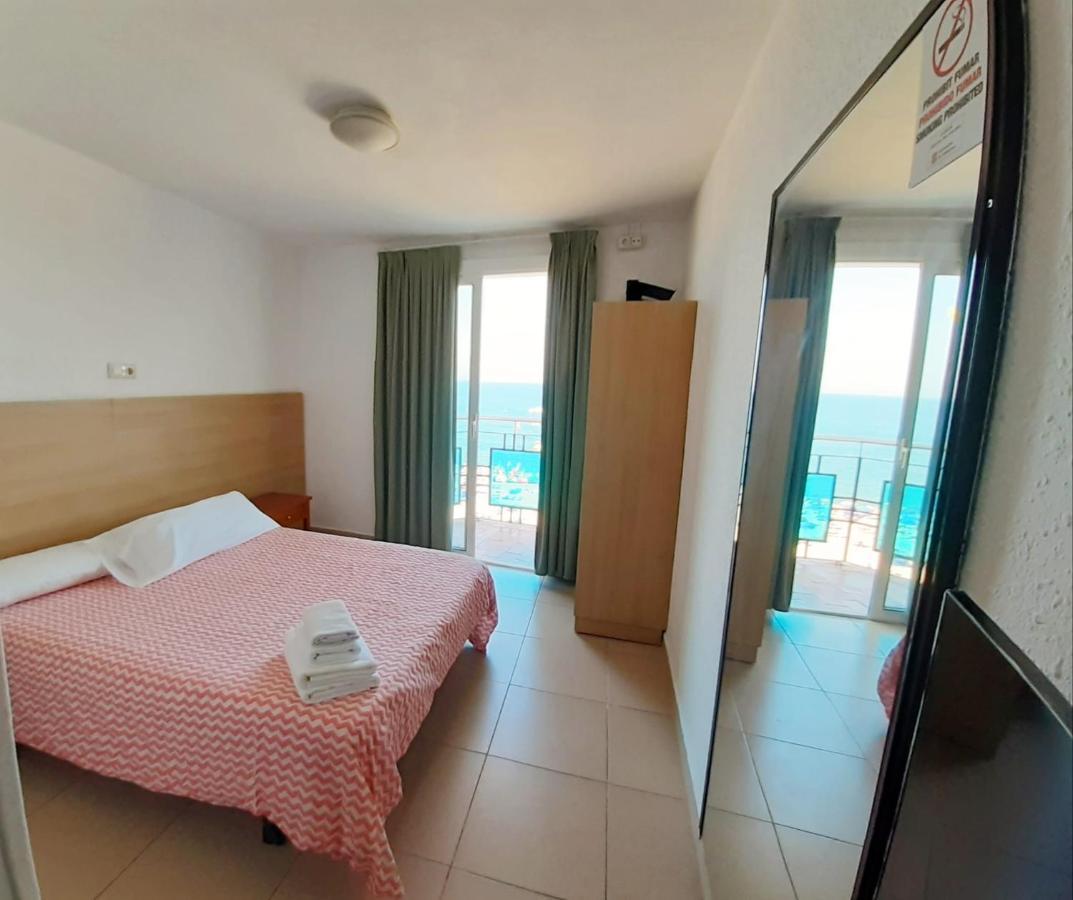 Hostal Lloret Playa 2*