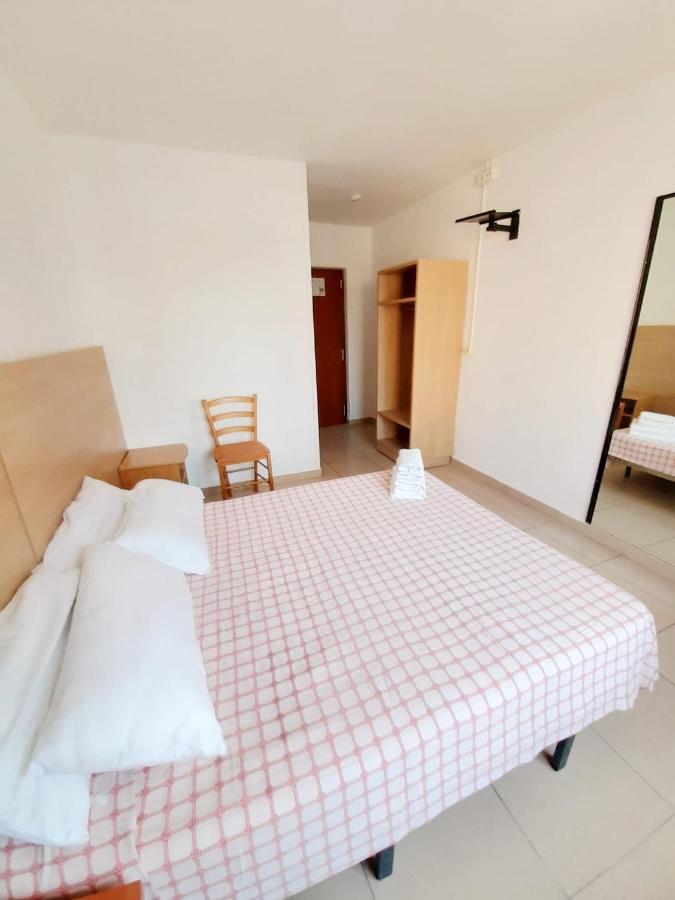 Hostal Lloret Playa 2* Lloret de Mar