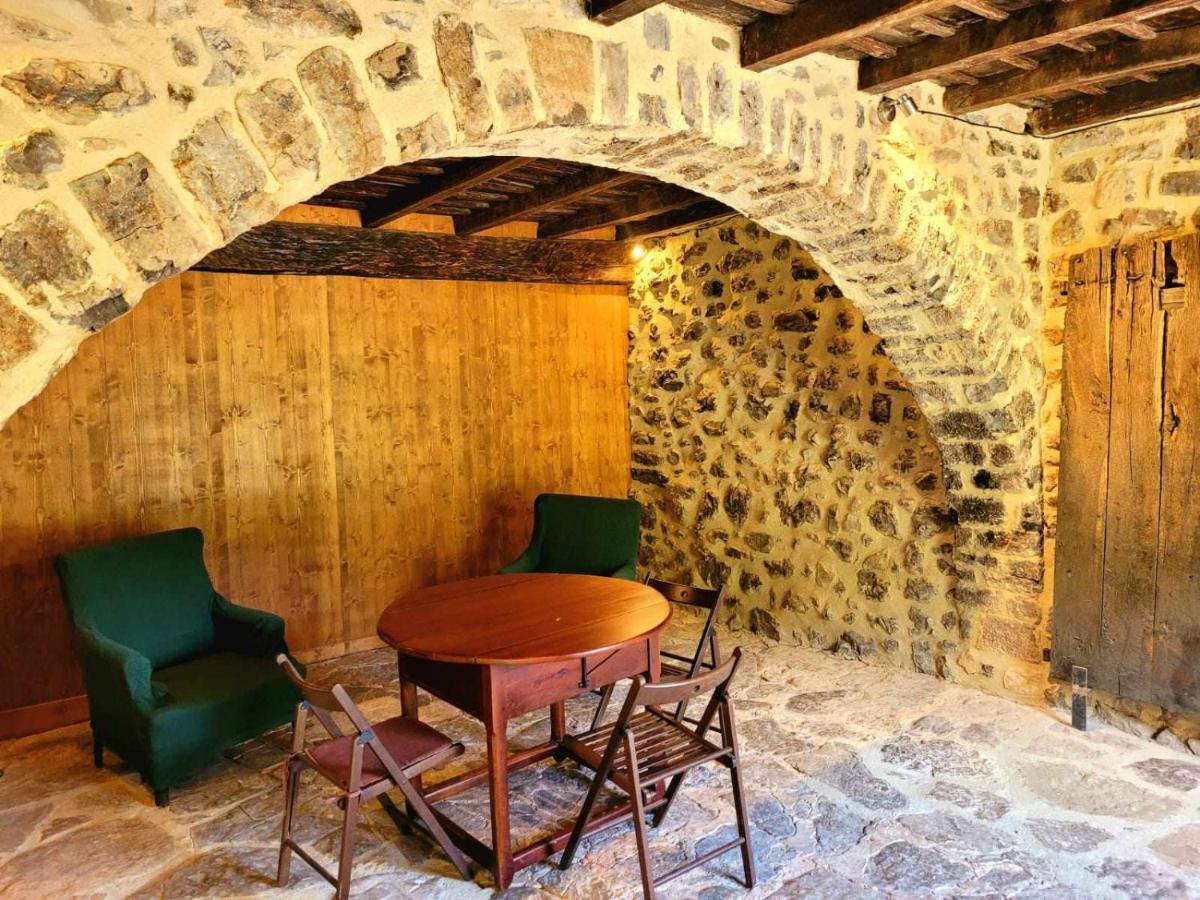 Casa En Paraje Natural Unico 25 Pax Holiday home *