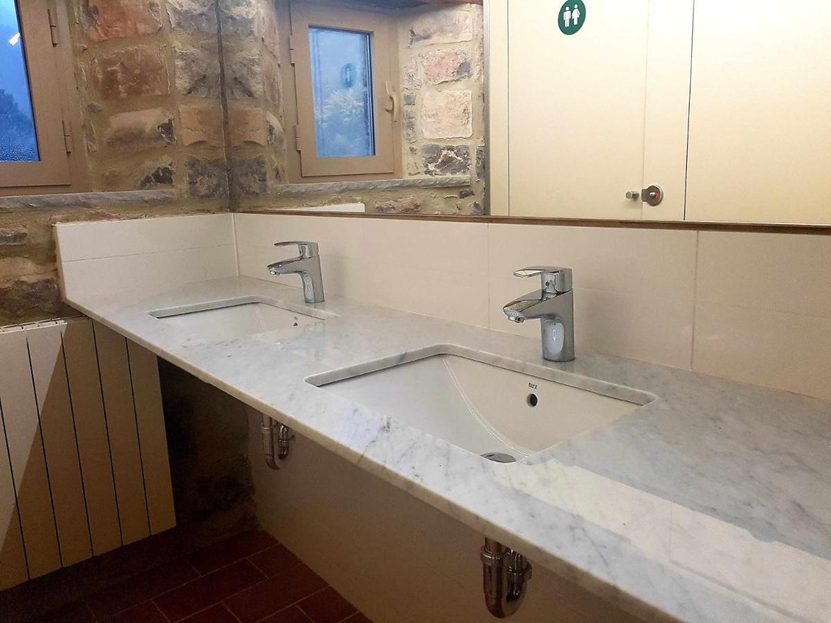 Casa En Paraje Natural Unico 25 Pax * Girona